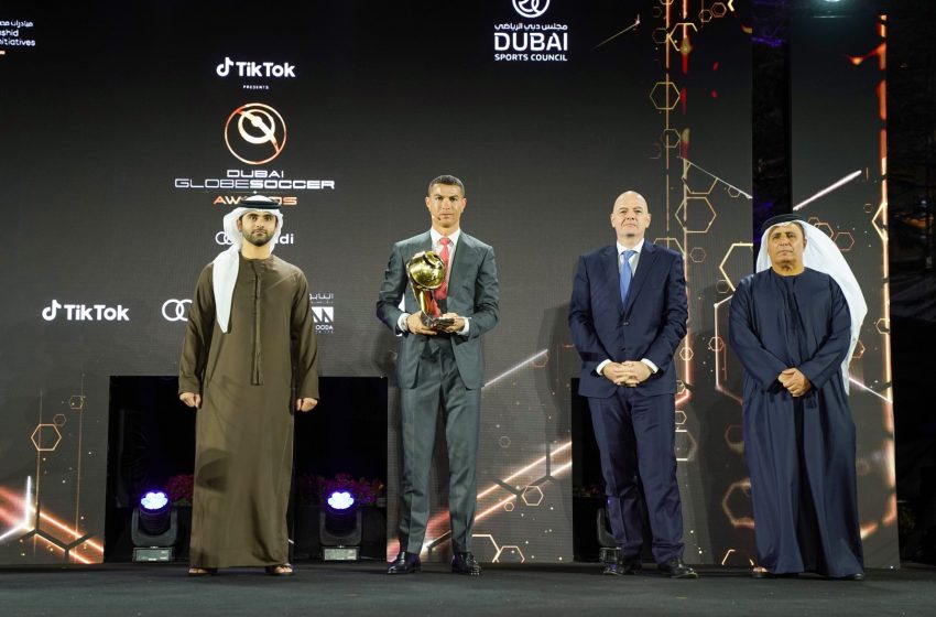  Mansoor bin Mohammed welcomes participants to Dubai International Sports Conference