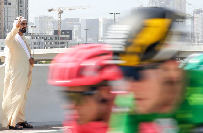  Mohammed bin Rashid watches part of Dubai Stage of UAE Tour