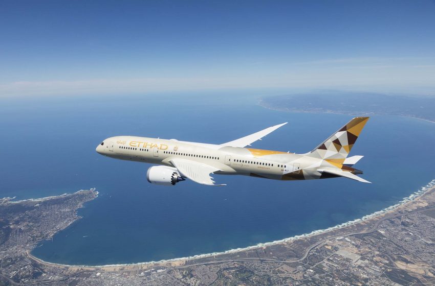  Etihad Airways launches new seasonal routes to Santorini and Malaga