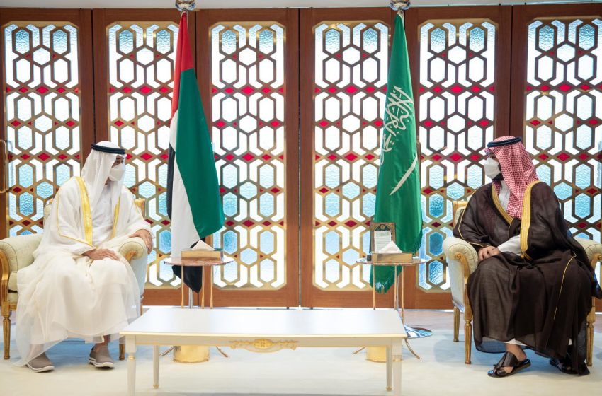  Mohamed bin Zayed, Saudi Crown Prince discuss bilateral ties and regional issues