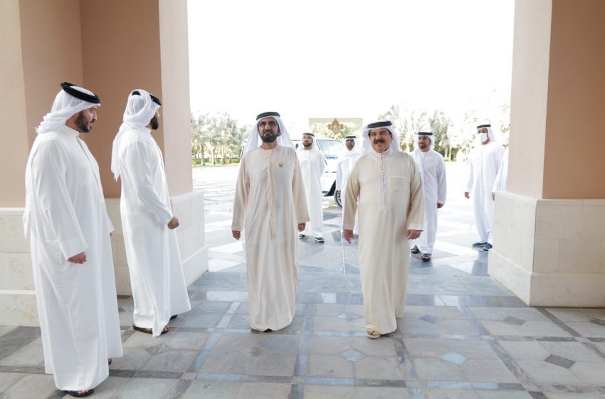  Mohammed bin Rashid meets King of Bahrain