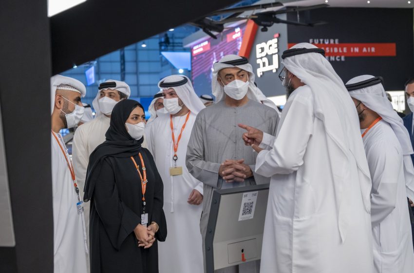  Mohamed bin Zayed tours Dubai Airshow