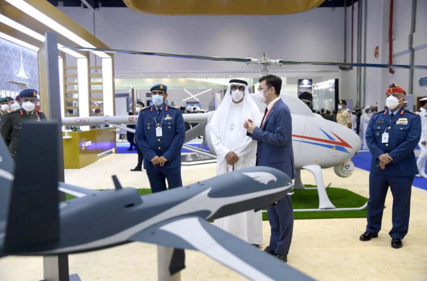  Al Bowardi tours UMEX and SimTEX 2022 exhibition