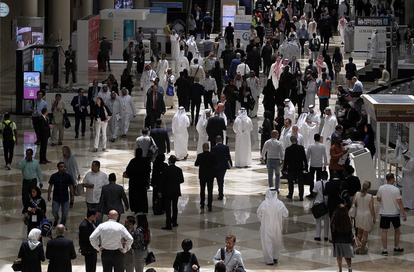 Dubai wins bids for 99 events in H1, 2022