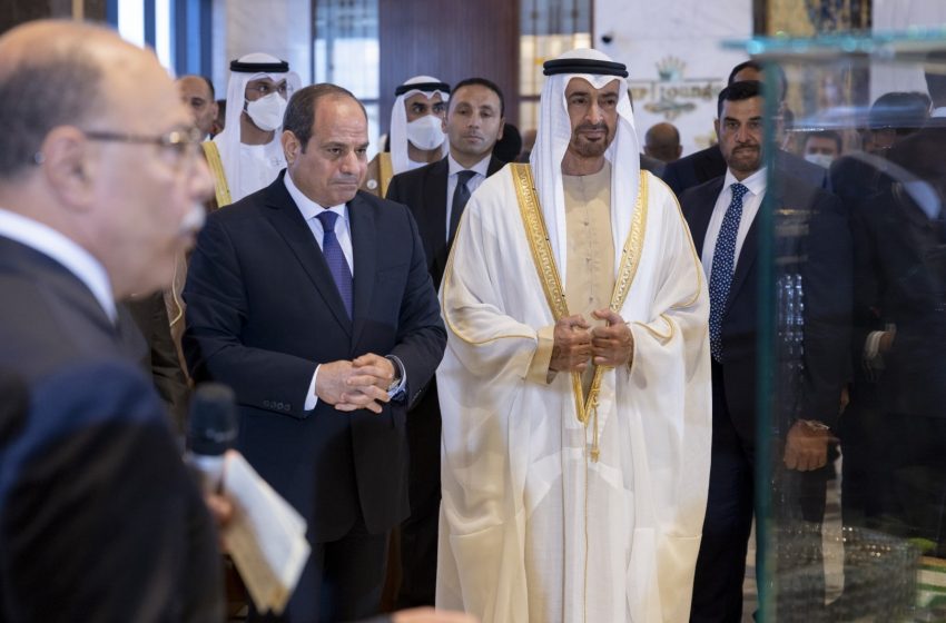  UAE President, Egyptian President inspect tourist project in Al Alamein City