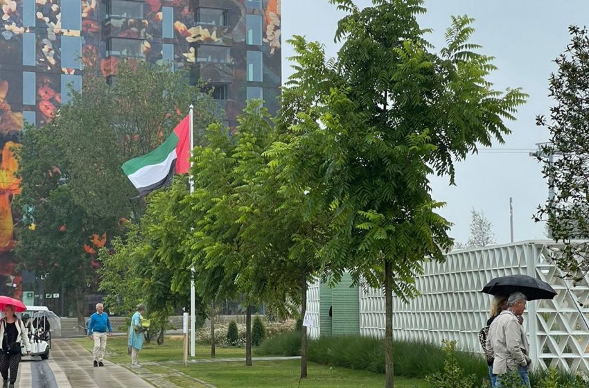  Shamma bint Mohammed visits UAE pavilion in Floriade Expo 2022