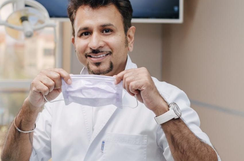  Dr. Kapil Khurana: Pioneer of Cosmetic Dentistry in The UAE