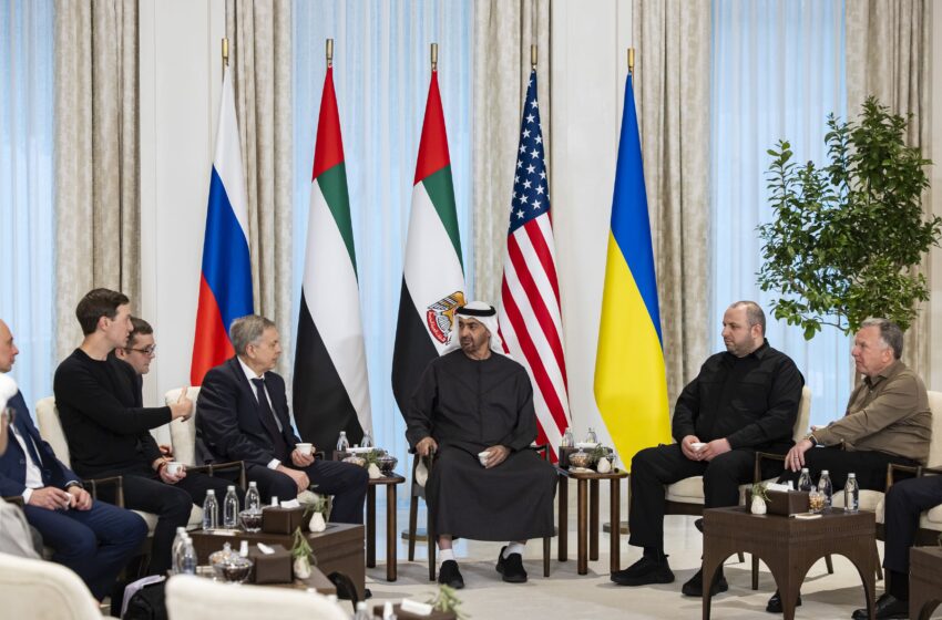  UAE President meets heads of delegations participating in US-Russia-Ukraine trilateral talks